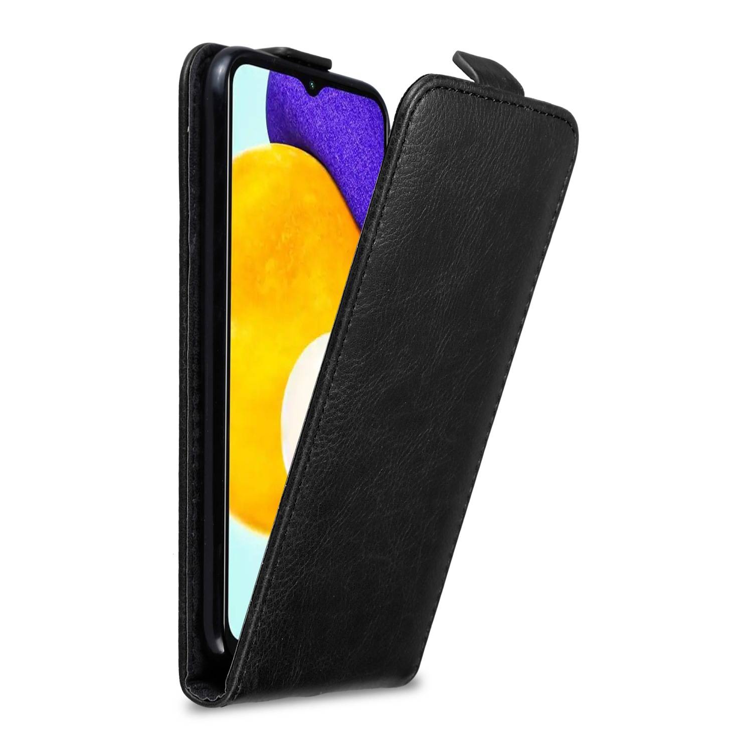 Cadorabo Hülle für Samsung Galaxy A13 5G Schutz Hülle in Schwarz Flip Etui Handyhülle Case Cover