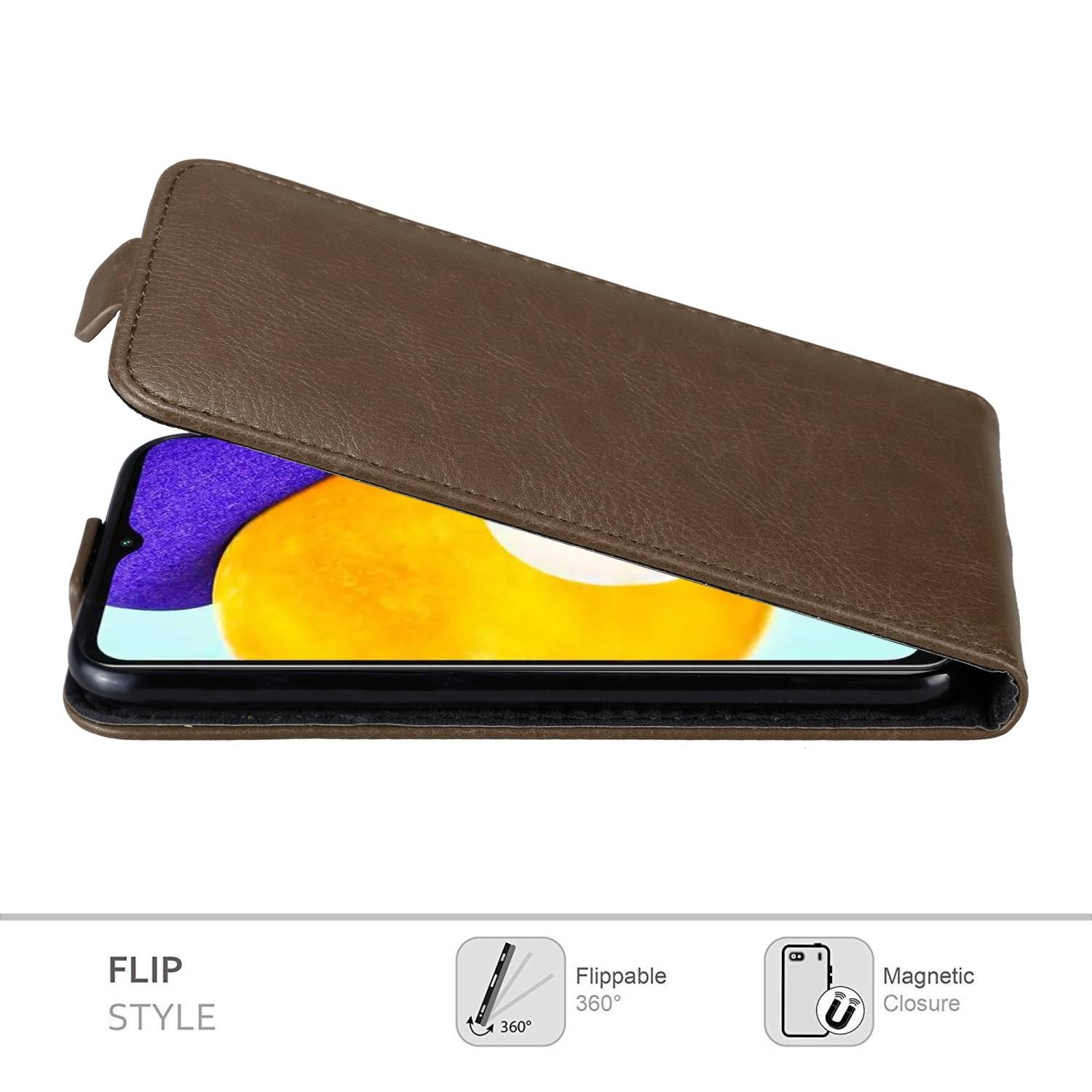 Cadorabo Hülle für Samsung Galaxy A13 5G Schutz Hülle in Braun Flip Etui Handyhülle Case Cover