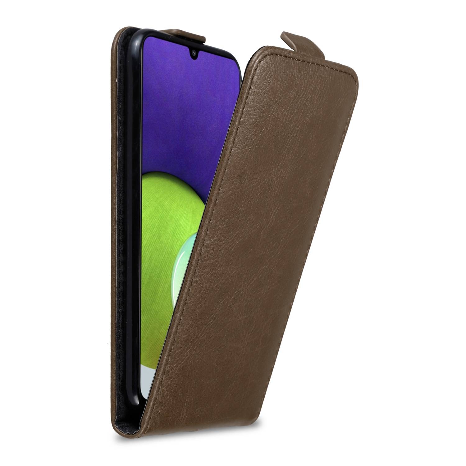 Cadorabo Hülle für Samsung Galaxy A22 4G / M22 / M32 4G Schutz Hülle in Braun Flip Etui Handyhülle Case Cover
