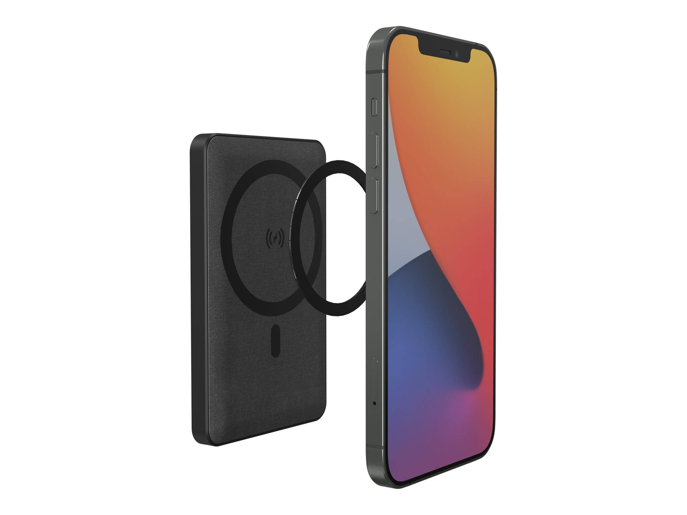 Eine schwarze kabellose Powerbank haftet magnetisch auf der Rückseite eines Smartphones mit farbenfrohem Bildschirm und demonstriert kabelloses Laden.