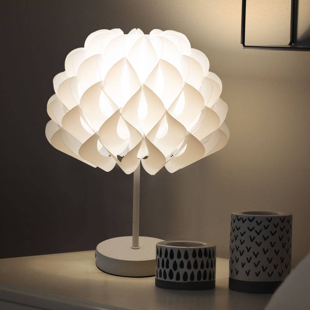 Nachttischlampe Tischlampe weiß Tischleuchte Schlafzimmer, Leseleuchte Dekorbögen, modern, Metall, 1x E14 Fassung, DxH 25x35 cm
