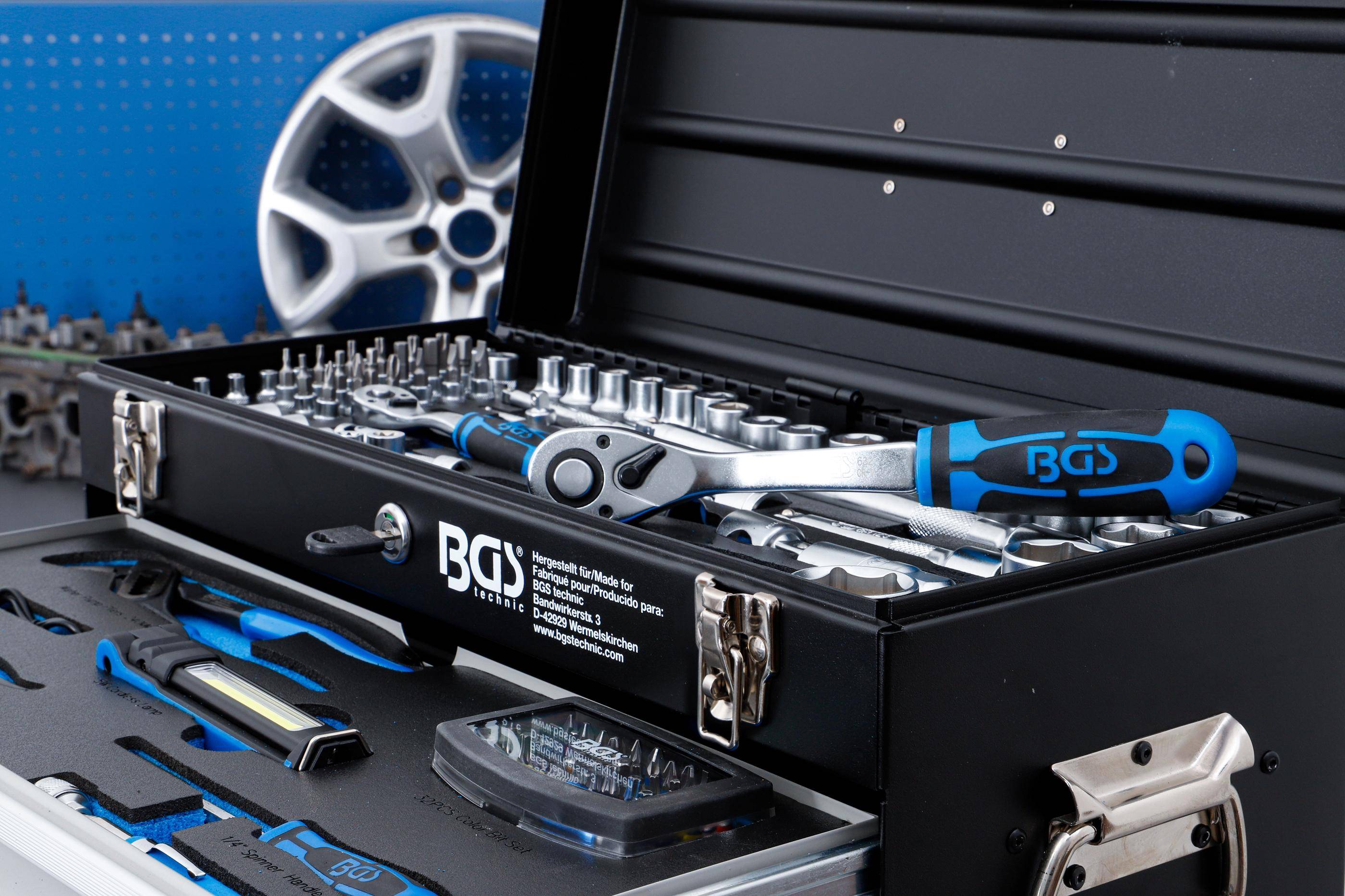 BGS Elektriker-Metall-Werkzeugkoffer | 3 Schubladen | mit 147
