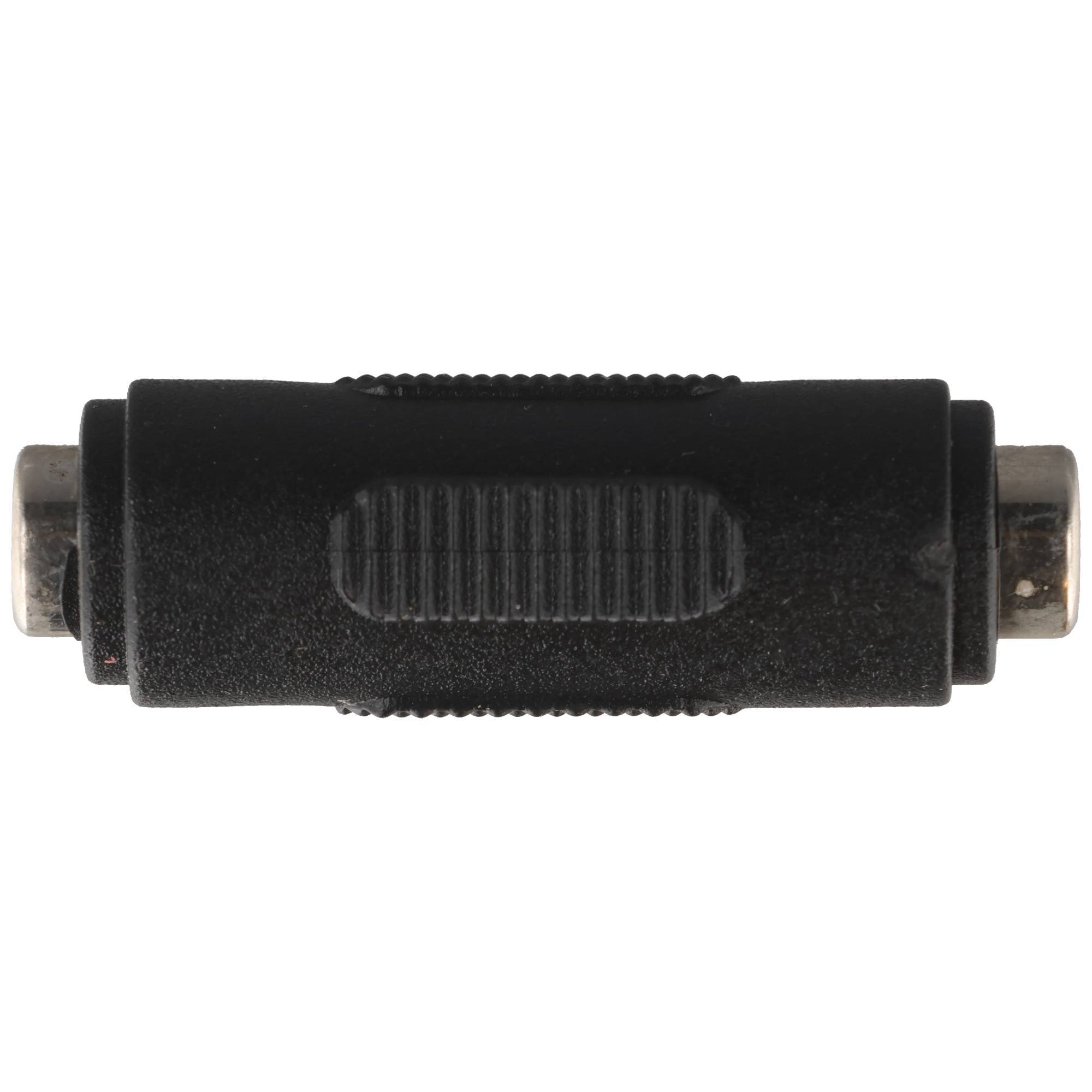 Schwarzer Inline-Audiokuppler-Adapter mit Metallsteckern an beiden Enden