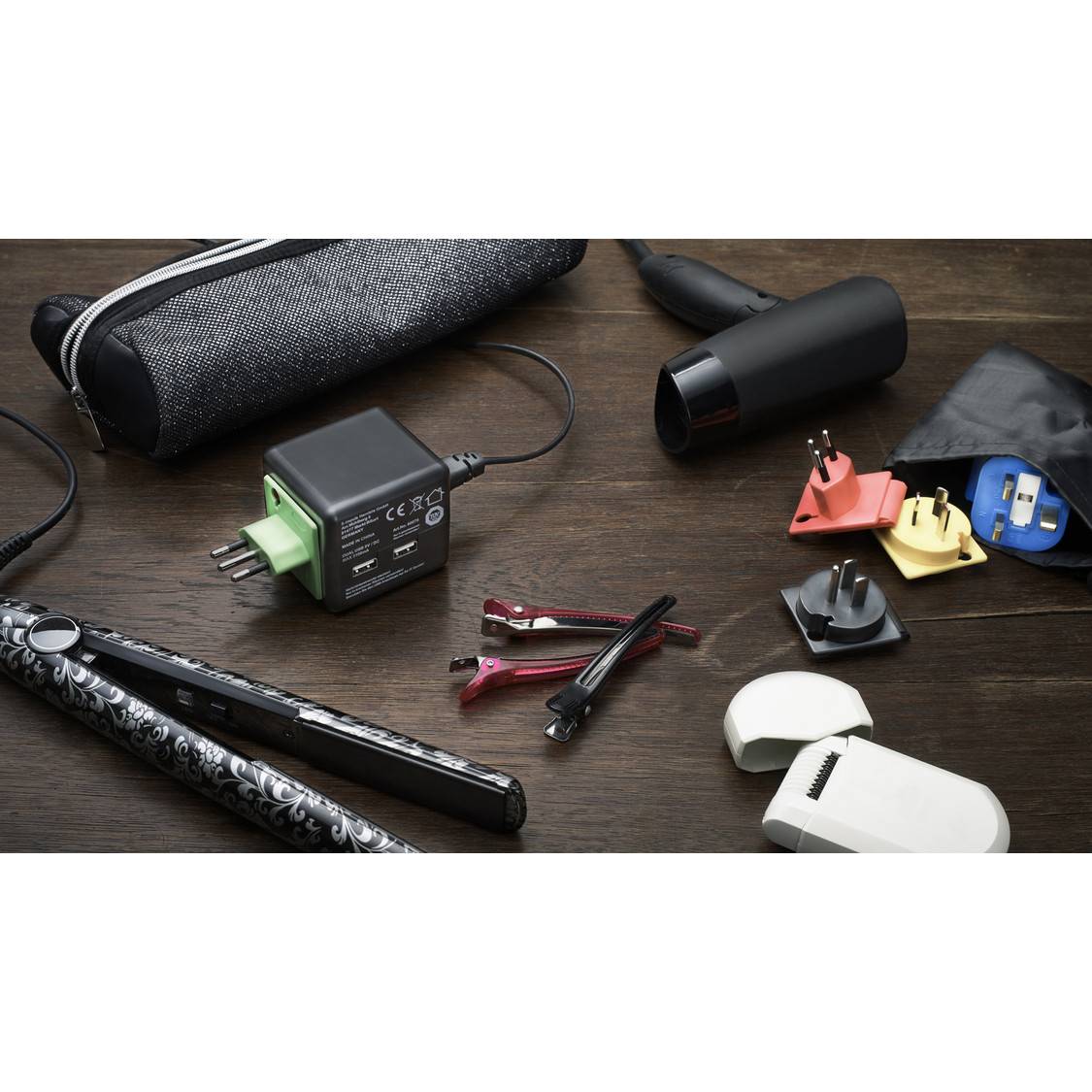 Reisestecker mit 2x USB