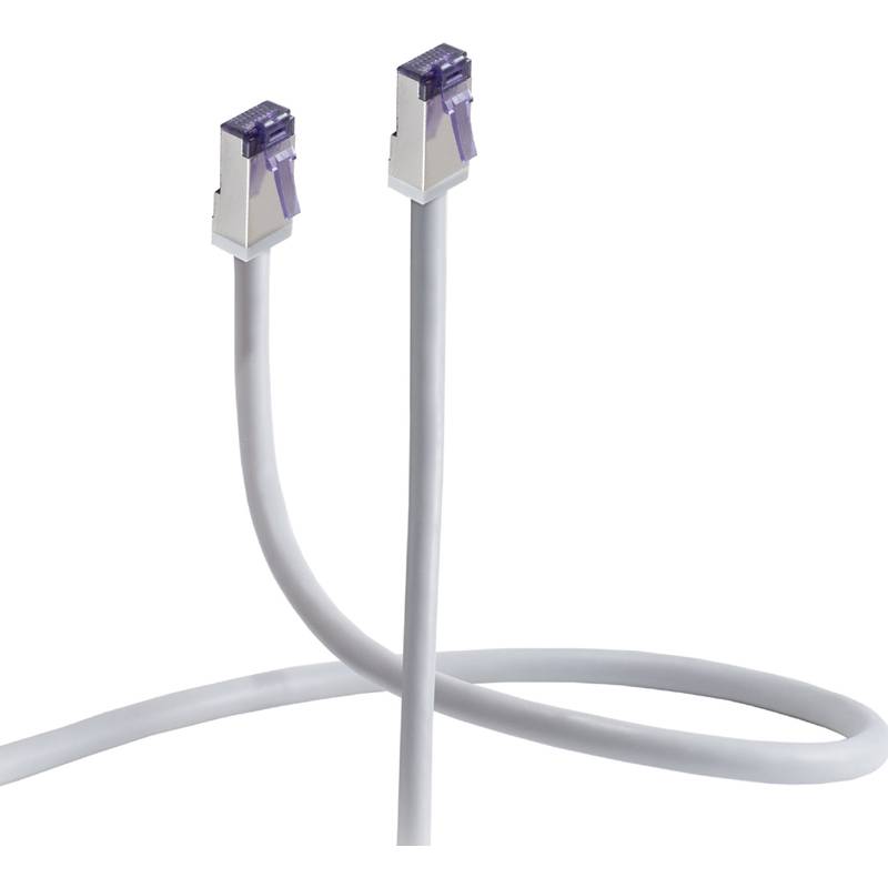 Zwei graue Ethernet-Kabel mit violetten Steckern, gekreuzt und aufrecht auf weißem Hintergrund stehend.