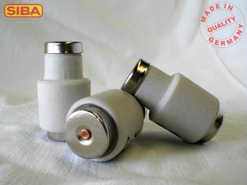 25 Stück Siba Diazed-Sicherungseinsatz 1000704.35