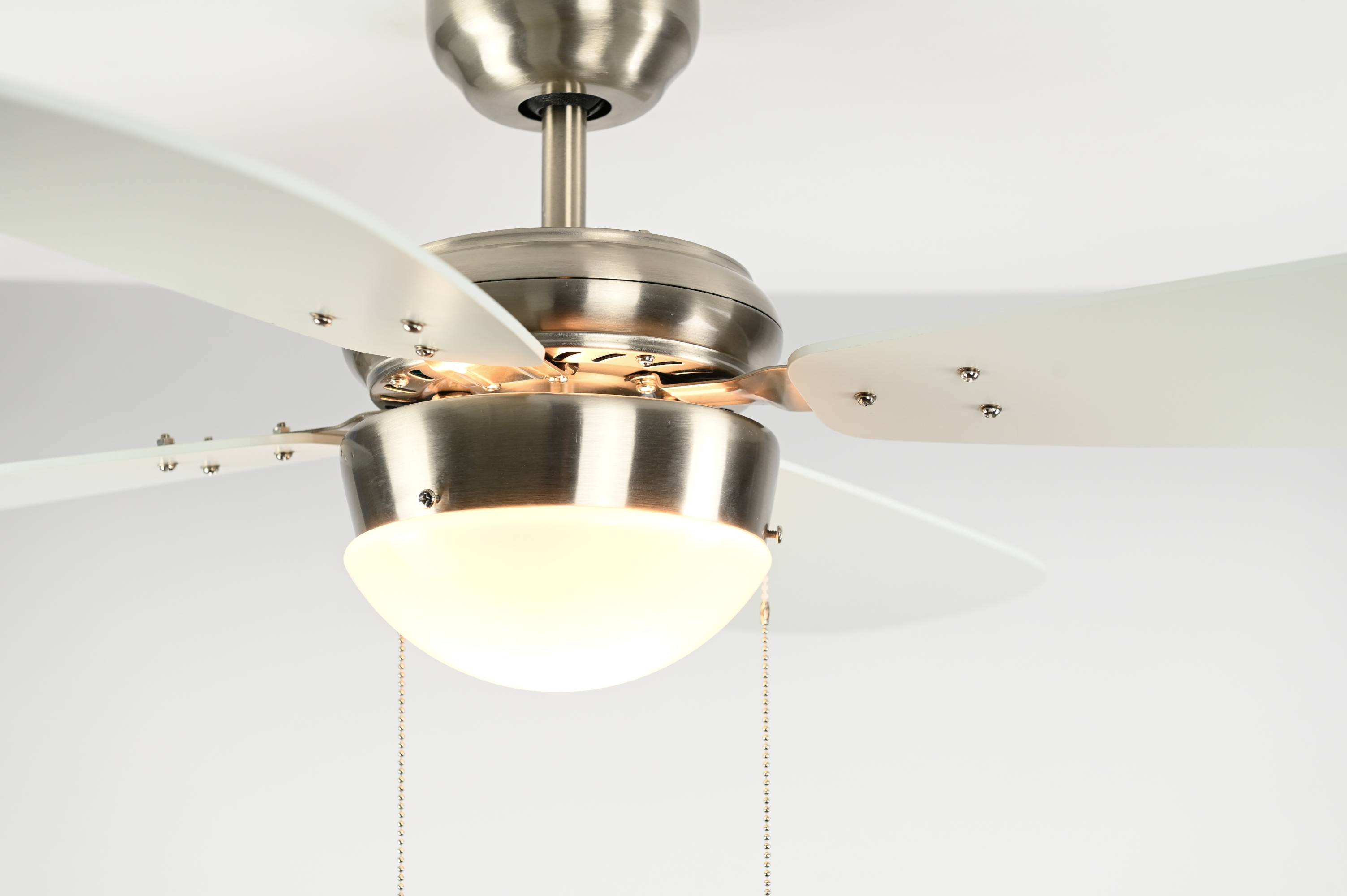 Deckenventilator Classic 105 cm Nickel / Weiß