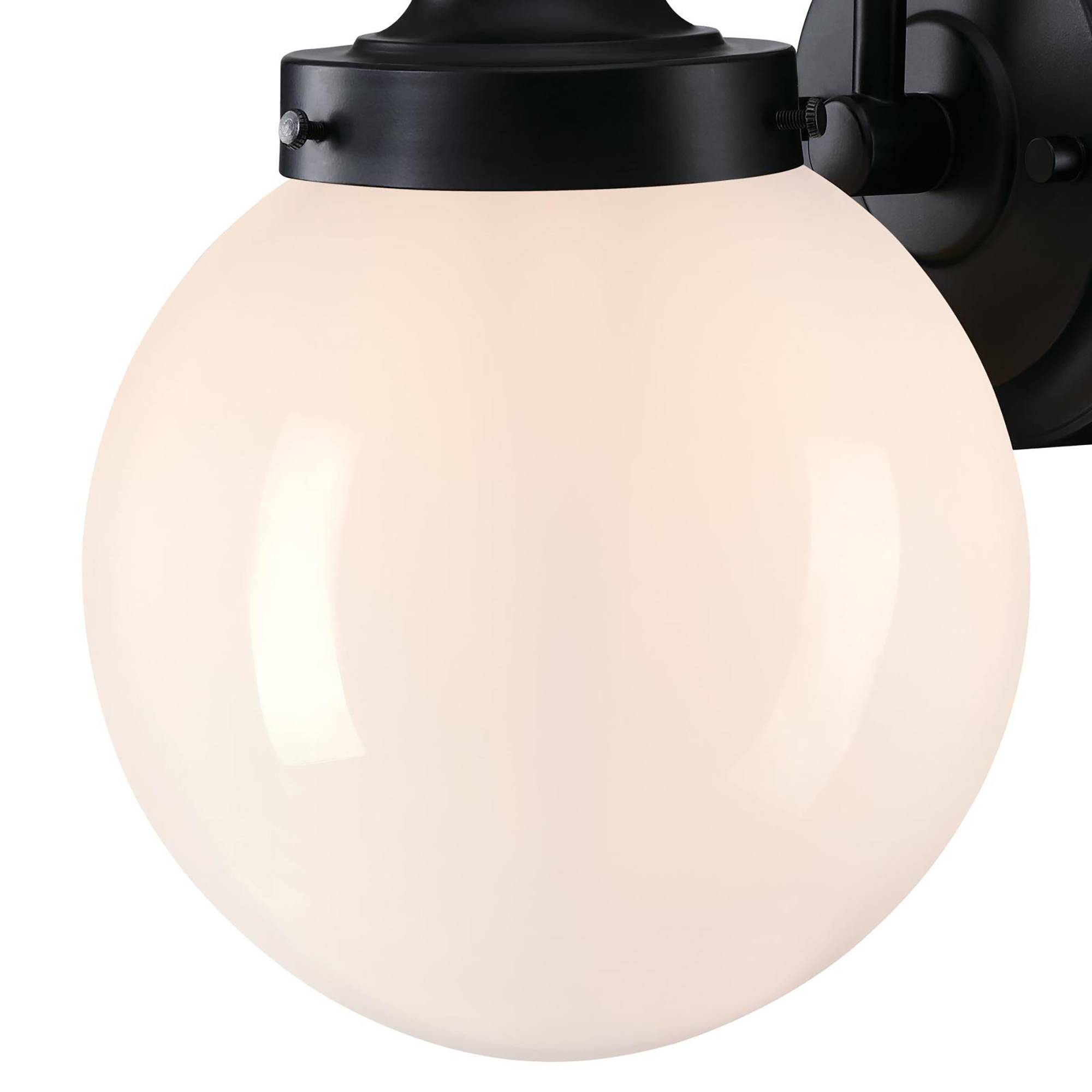 Außen Wandleuchte Eddystone Kugel Opal Einflammig