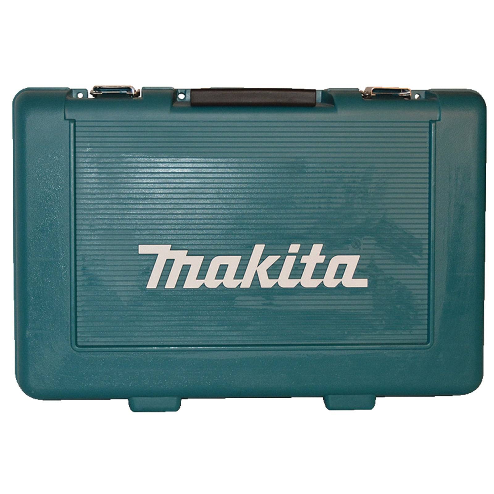 Blauer Makita-Transportkoffer mit Griff und Metallverschlüssen, üblicherweise verwendet zum Aufbewahren und Transportieren von Werkzeugen.