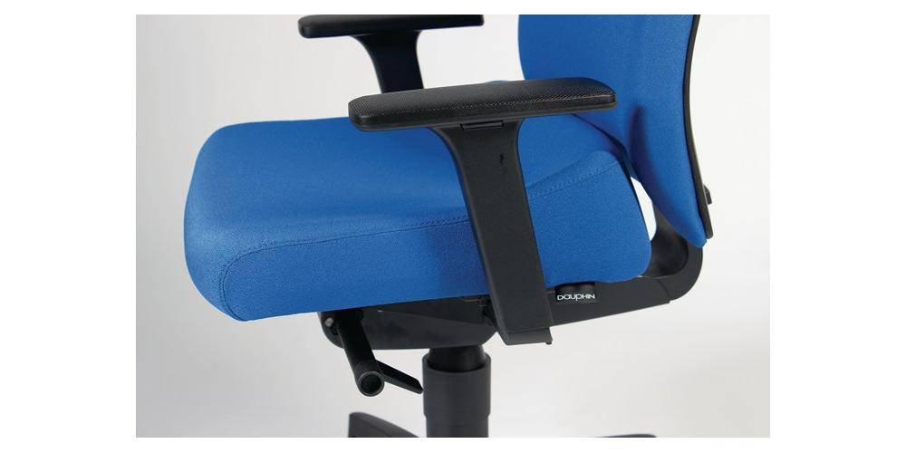 DAUPHIN Bürodrehstuhl mit Synchrontechnik azurblau 400-520 mm mit