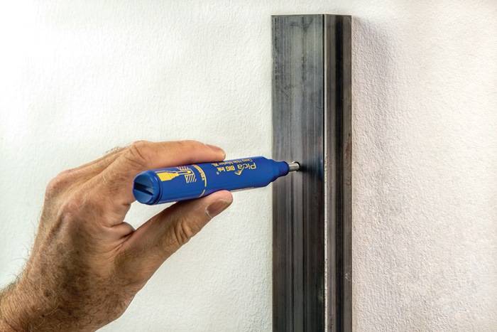 Permanentmarker BIG INK SMART-USE-MARKER XL weiß Strich-B.2-4mm Rundspitze