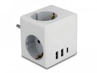 Weißer würfelförmiger Stromadapter mit mehreren europäischen Steckdosen und drei USB-Anschlüssen auf einer Seite.