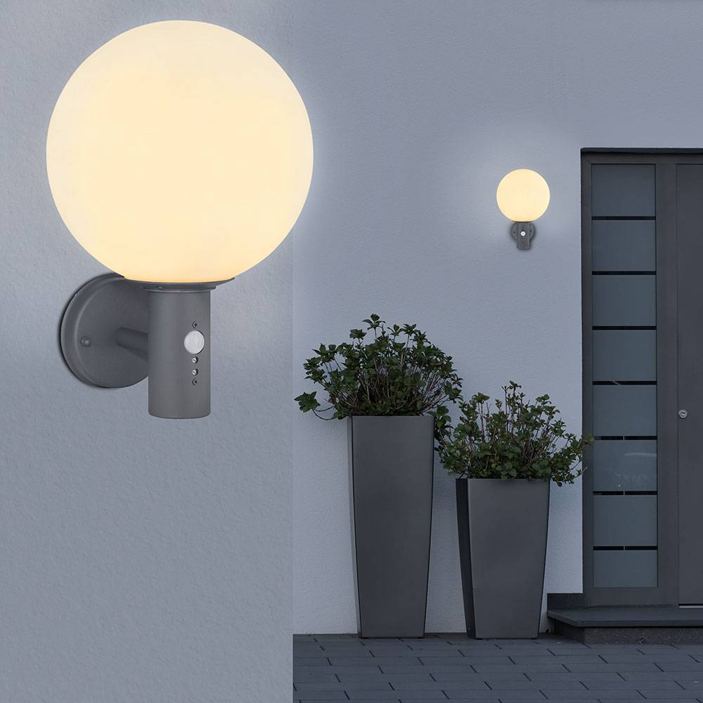 Außenleuchte Glaskugel Wandleuchte mit Bewegungsmelder Gartenleuchte Edelstahl, Fernbedienung dimmbar, RGB LED 8,5W 806Lm warmweiß, DxH 25x37 cm