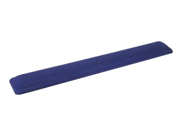 Blaue rechteckige Schaumstoff-Trainings-Balancierbalken-Matte auf weißem Hintergrund.
