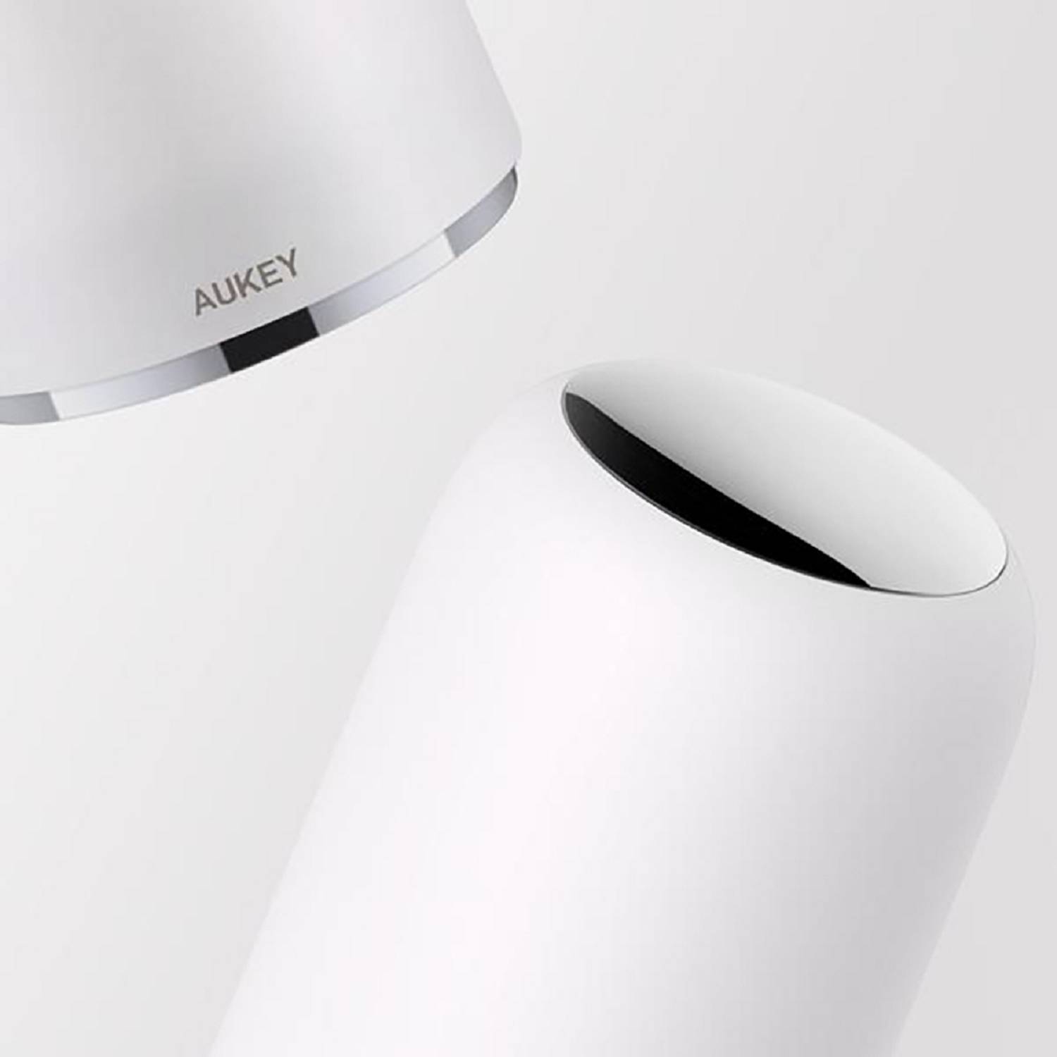 AUKEY LED Nachttischlampe »LT-T7«, (300 Lumen Licht, Dimmbares warmes Weißlicht, Berührungssteurung, Geeignet für Schlaf- und Wohnzimmer, Energie