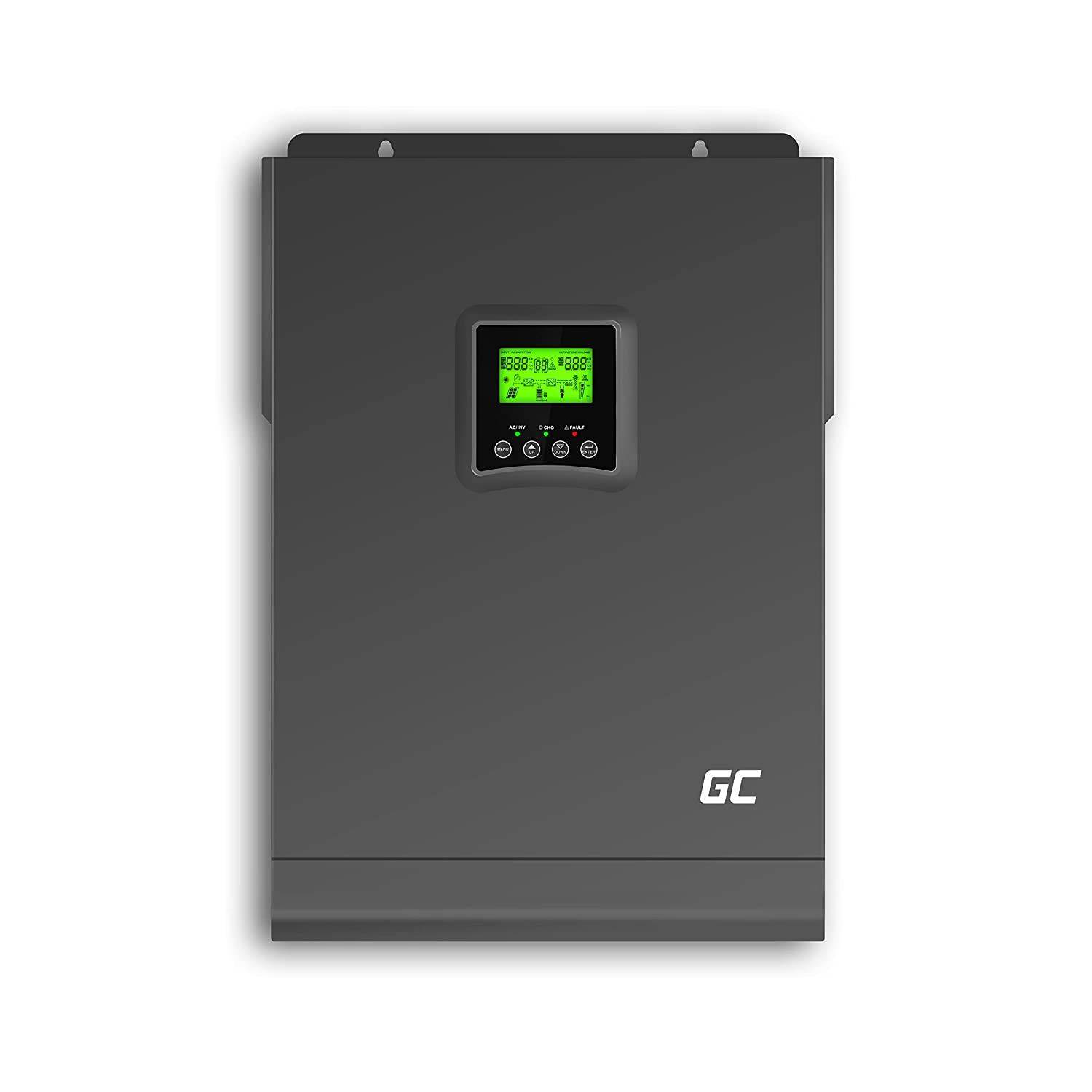 Dunkelgraue wandmontierte elektrische Schalttafel mit kleinem grünem digitalen Display und Tasten, auf der Vorderseite mit „GC