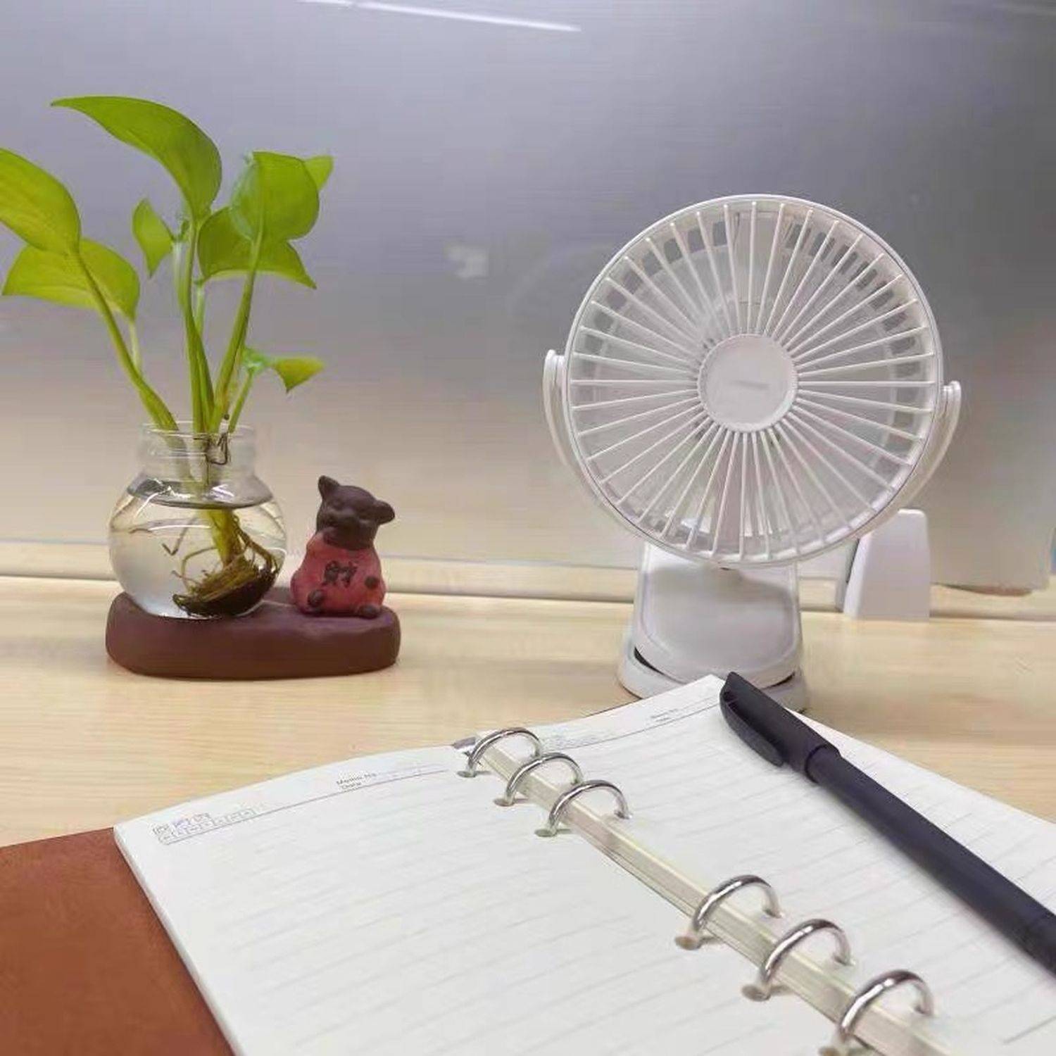 Joyroom CheerSummer Tischventilator tragbar Weiß (JR-CY363-weiß)