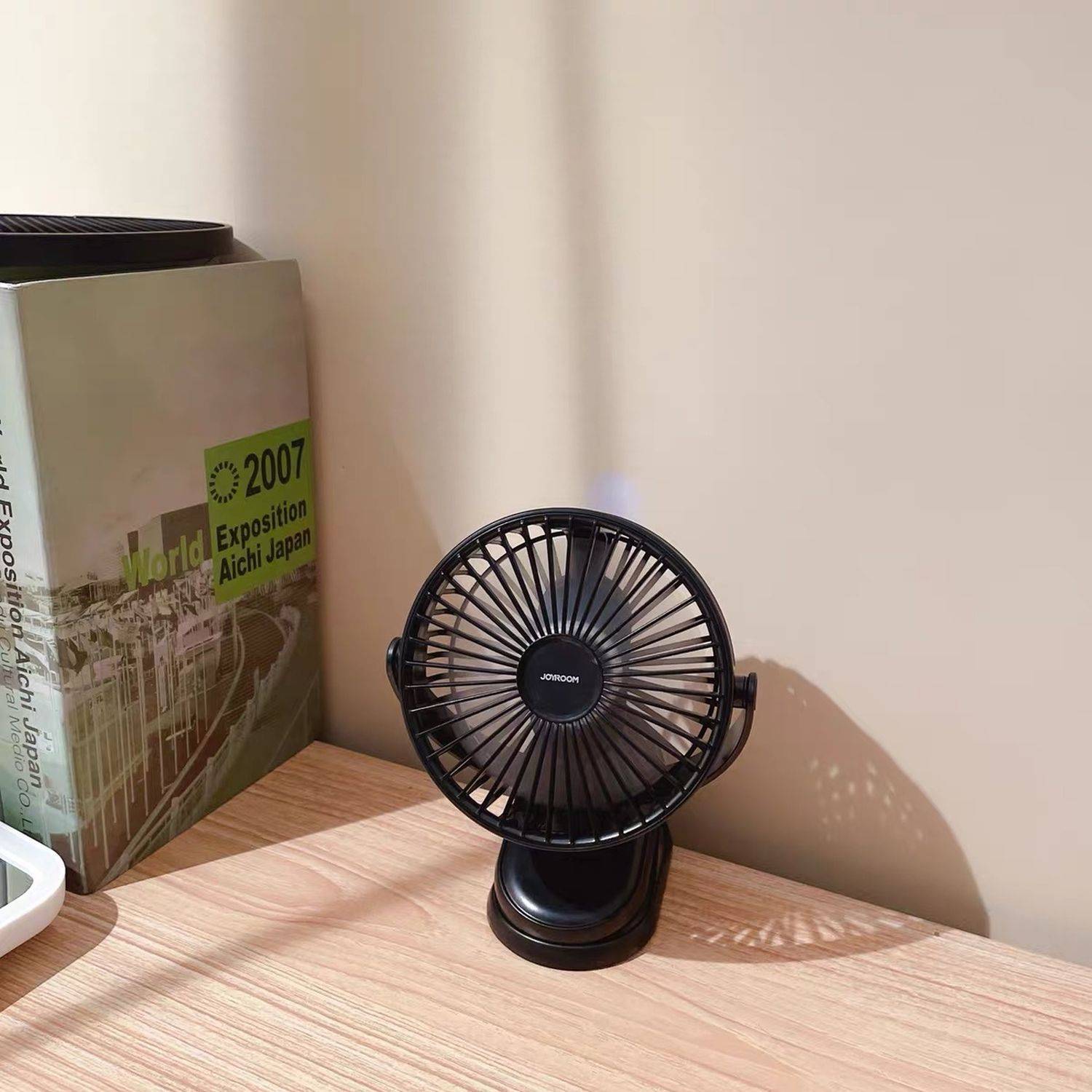 Joyroom CheerSummer Tischventilator tragbar Schwarz (JR-CY363-Schwarz)