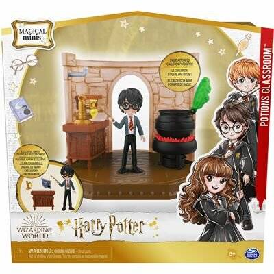 Wizarding World Harry Potter - Hogwarts Zaubertränke Klassenzimmer Spielset mit exklusiver Harry Potter Sammelfigur