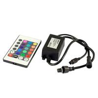 Fernbedienung und Steuerbox mit verbundenen Kabeln, wahrscheinlich für RGB-LED-Leuchten.