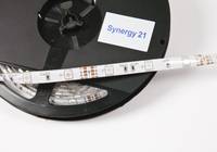 Spule mit weißem LED-Streifenlicht mit der Bezeichnung 