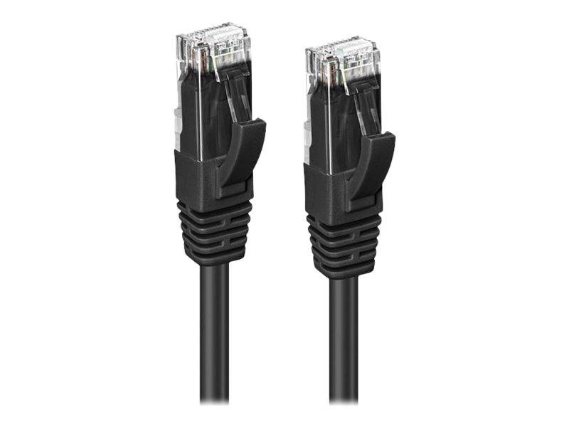 Zwei schwarze Ethernet-Kabel mit transparenten Steckern, nebeneinander vor einem weißen Hintergrund.