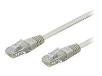 Zwei graue Ethernet-Kabel mit transparenten Steckern an jedem Ende, verwendet für Netzwerkverbindungen.