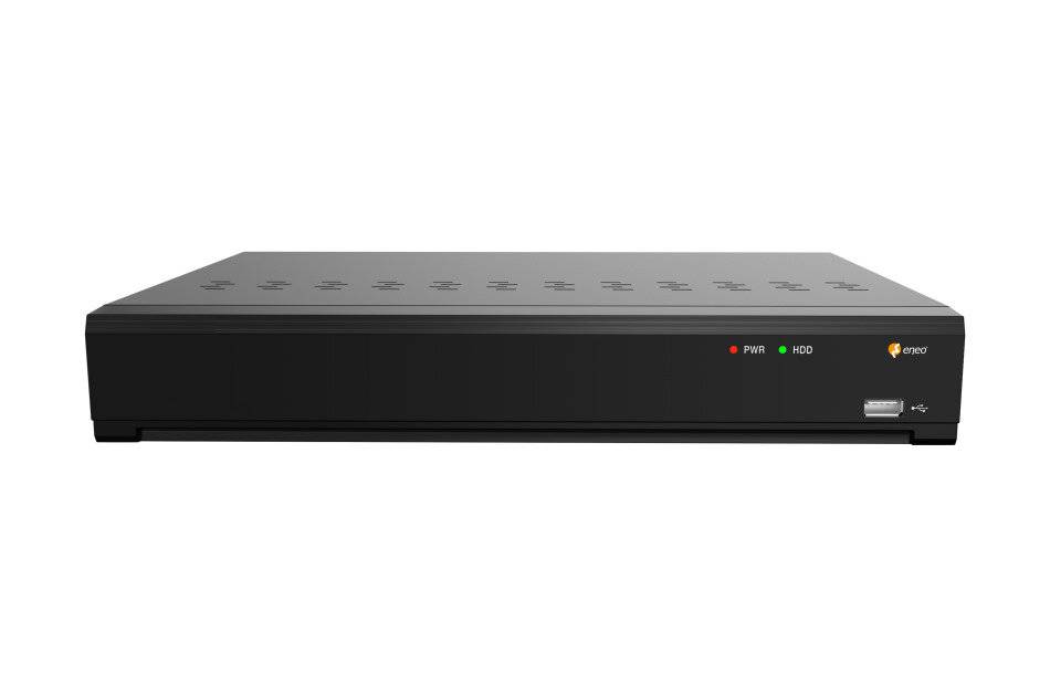 Schwarzer DVR/NVR-Sicherheitsrekorder mit vorderen Statusleuchten, Logo und USB-Anschluss auf weißem Hintergrund.