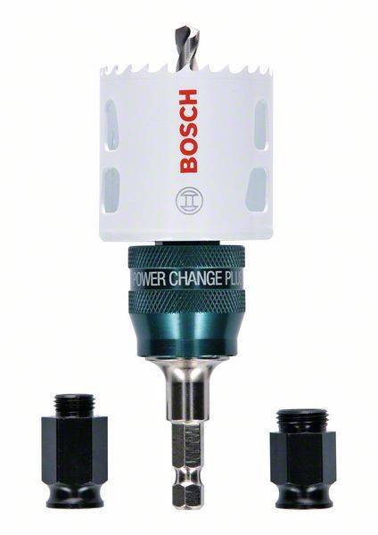 Bosch-markierte Lochsäge mit Power Change Plus Adapter, flankiert von zwei schwarzen quadratischen Führungen.