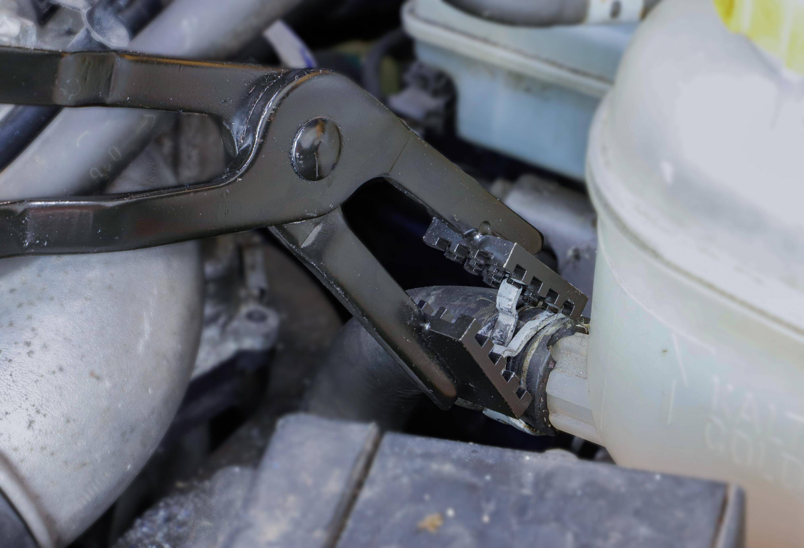 BGS Doppelgelenk-Schlauchklemmenzange | abgewinkelt | 0 - 50 mm | 430