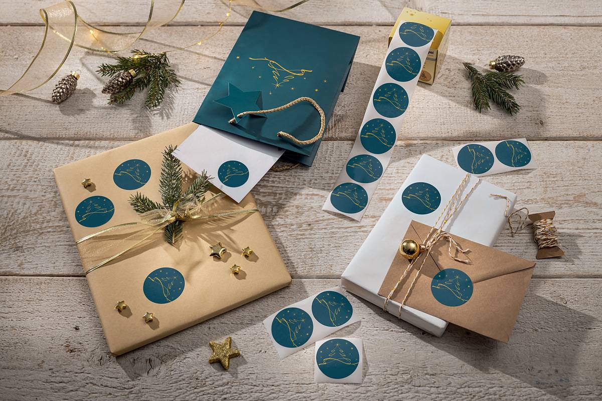 SIGEL Weihnachts-Sticker auf Rolle - 200 Sticker - 4,7 x 4,7 cm - "Christmas tree" - petrol, gelb