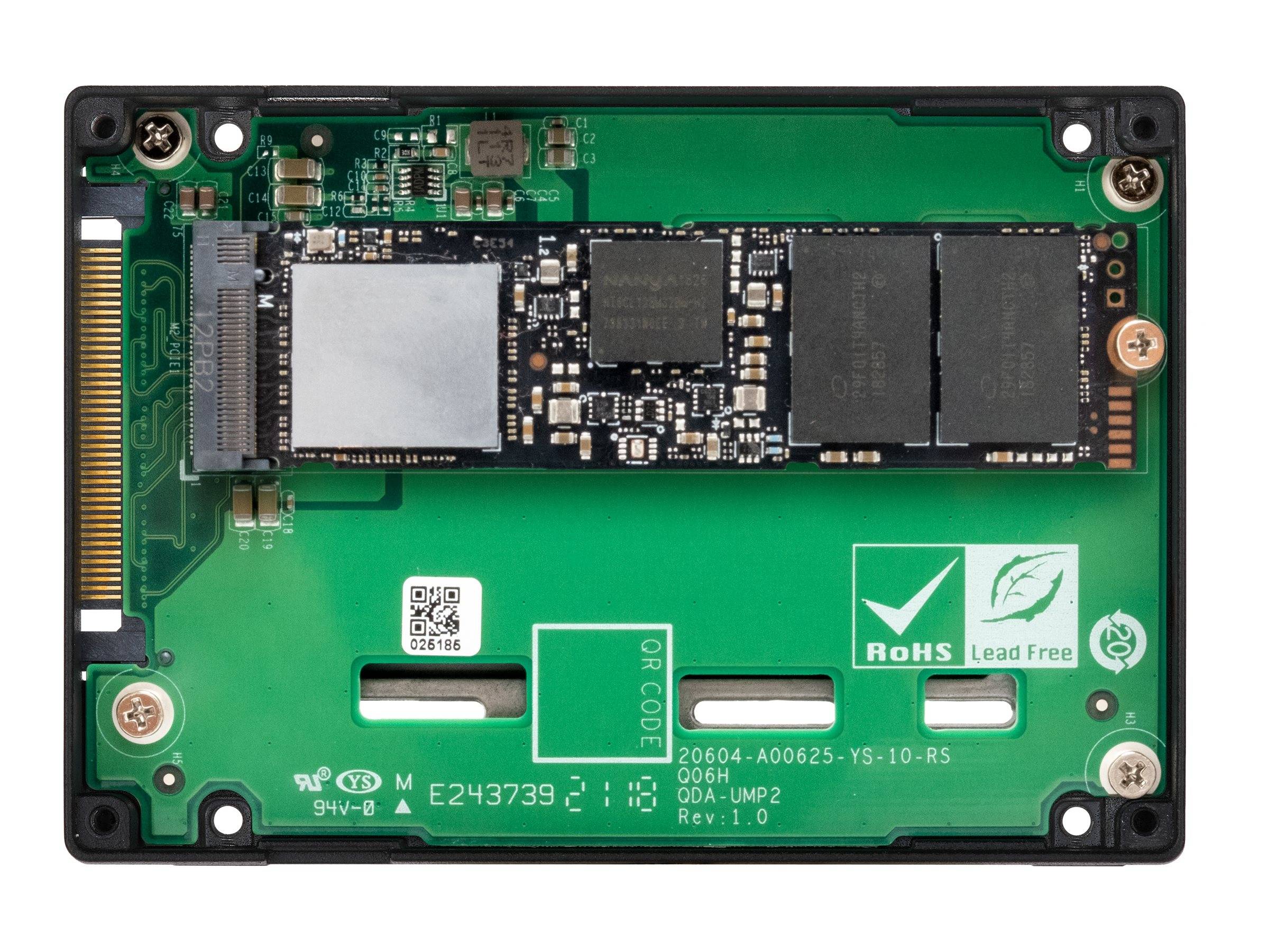 Interne Solid-State-Drive-Leiterplatte mit Flash-Speicherbausteinen und Anschlüssen, die auf einer grünen Leiterplatte montiert sind.