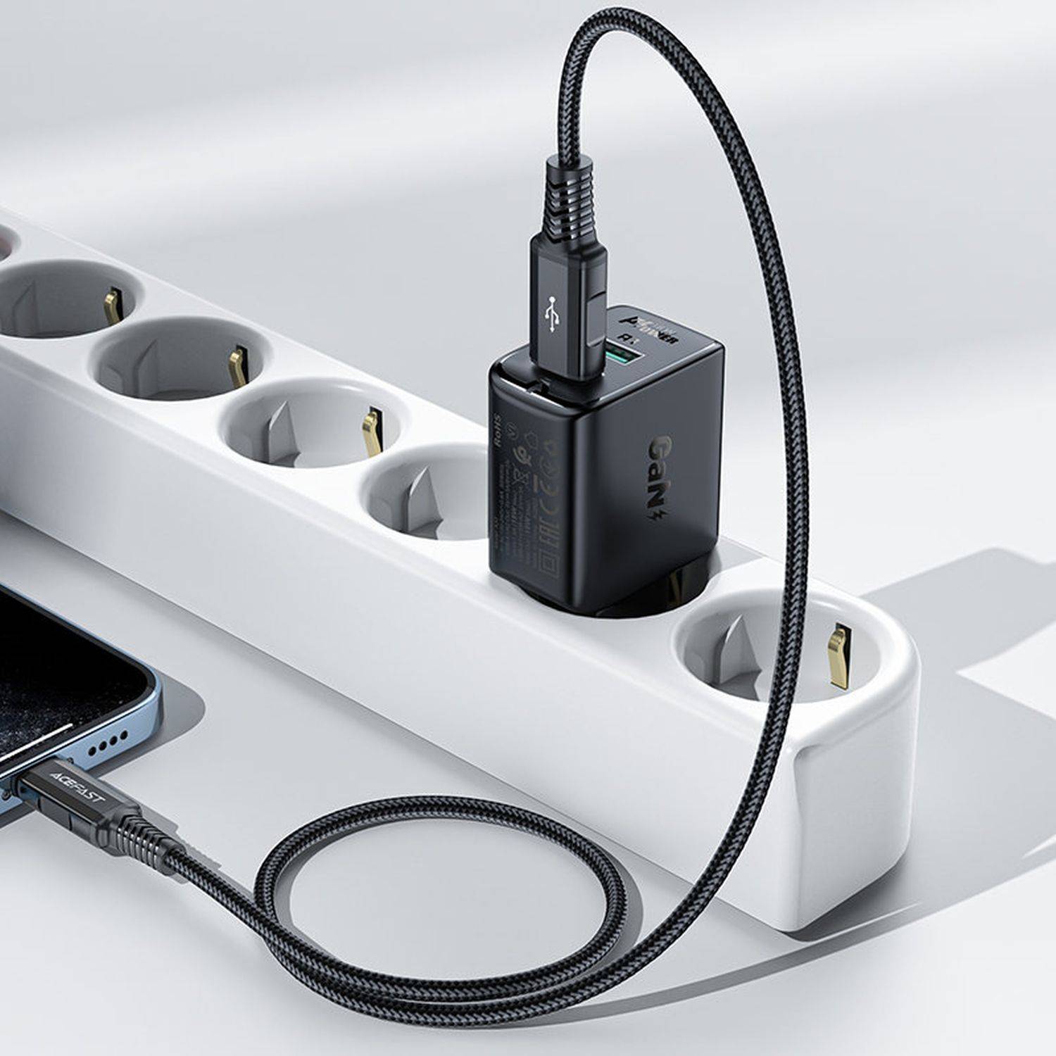 Acefast Ladegerät 2x USB 18W QC 3.0, AFC, FCP Schnell-Ladegerät Quick Charge 3.0 Adapter Weiß