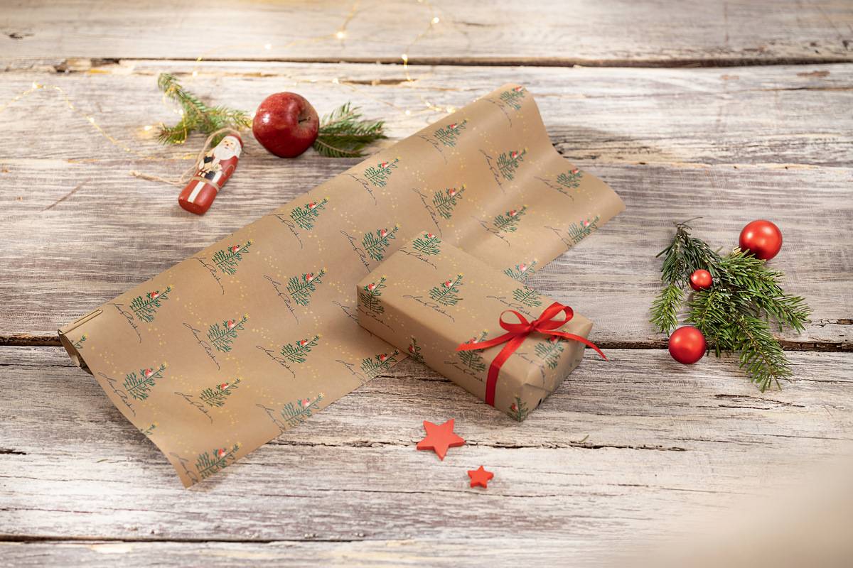 SIGEL Weihnachts-Geschenkpapier Christmas with apples - beige, grün, rot - 5 m x 500 mm