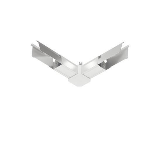 Ein weißes geometrisches Objekt mit kantig-metallischen Armen, die von einem zentralen Punkt aus nach außen ragen und einem abstrakten, minimalistischen Kunstwerk ähneln.