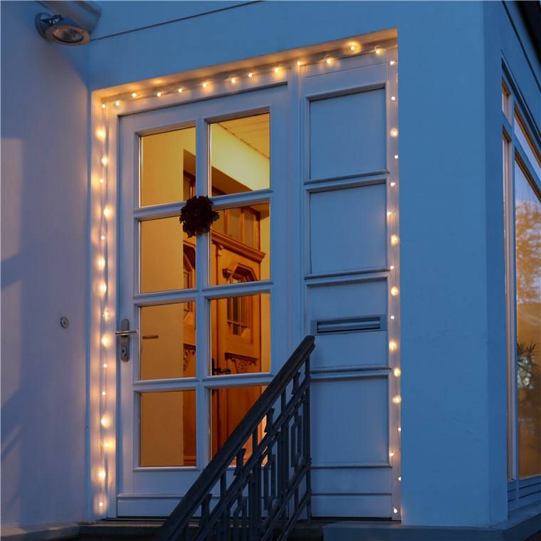 Goobay 80er LED-Lichterkette "Kugeln" - mit Timer-Funktion und 2 Leuchtmodi, warmweiß (3000 K), batteriebetrieben, IP44