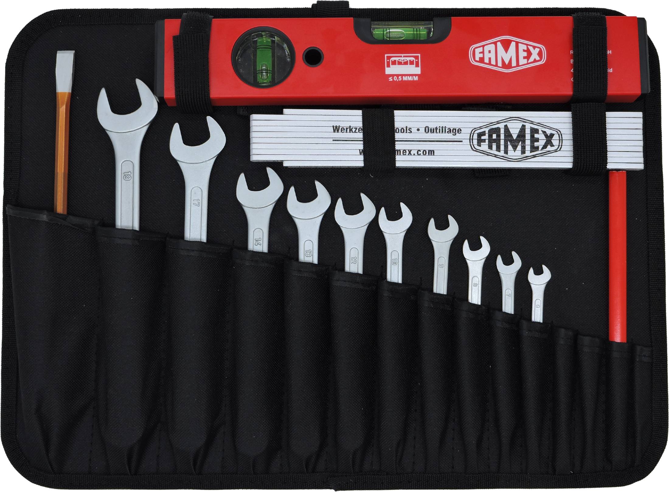 Famex Werkzeugset mit Schraubschlüsseln und Wasserwaage.