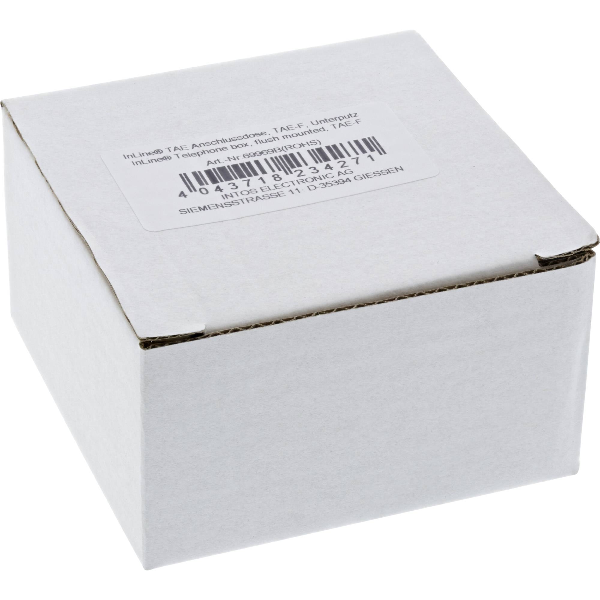 Weiße Kartonversandbox mit beschriftete Deckel und Barcode, geschlossen auf neutralem Hintergrund dargestellt.