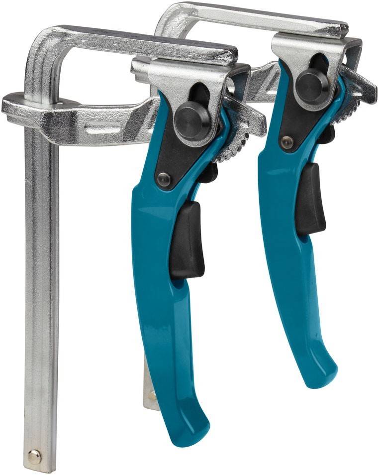 Ein Paar blaue Schnellspannklemmen ist an einer Metallstange befestigt. Die Klemmen verfügen über ergonomische schwarze Griffe und Spannungseinstellschrauben.