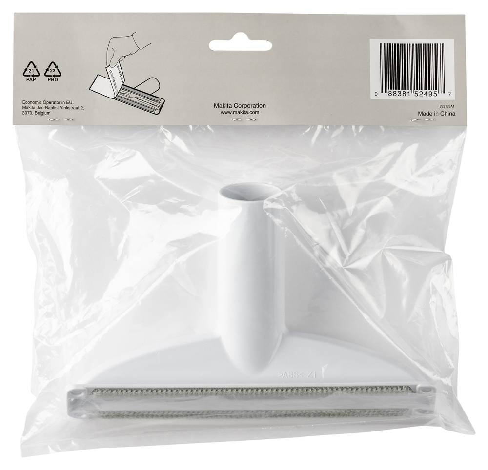 Kunststoffbeutel mit einer weißen Staubsauger-Bodendüse mit Metallkante, verpackt auf einer mit Makita-Etikett versehenen Rückseite.