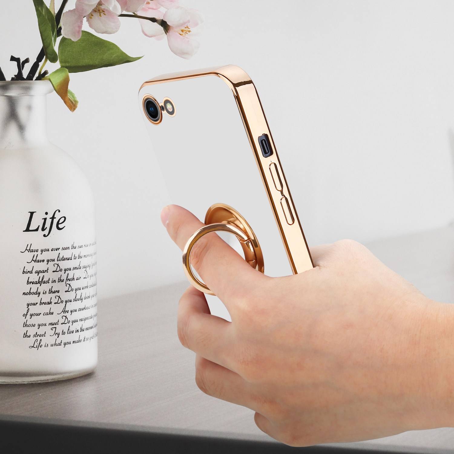 Cadorabo Schutzhülle für Apple iPhone 7 / 7S / 8 / SE 2020 Hülle in Weiß Etui Case Cover Kameraschutz magnetische