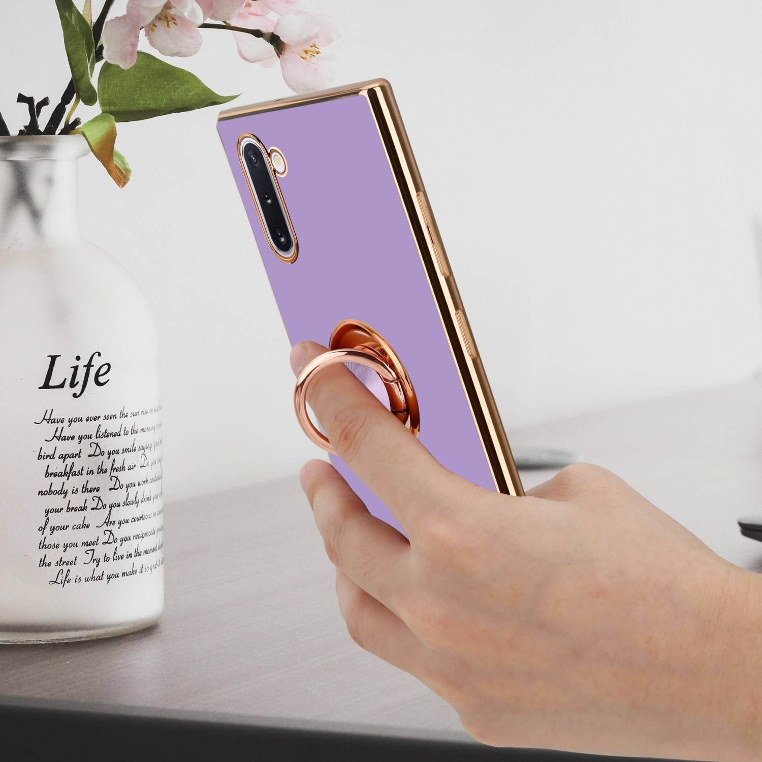 Cadorabo Schutzhülle für Samsung Galaxy NOTE 10 Hülle in Lila Etui Case Cover Kameraschutz magnetische Autohalterung