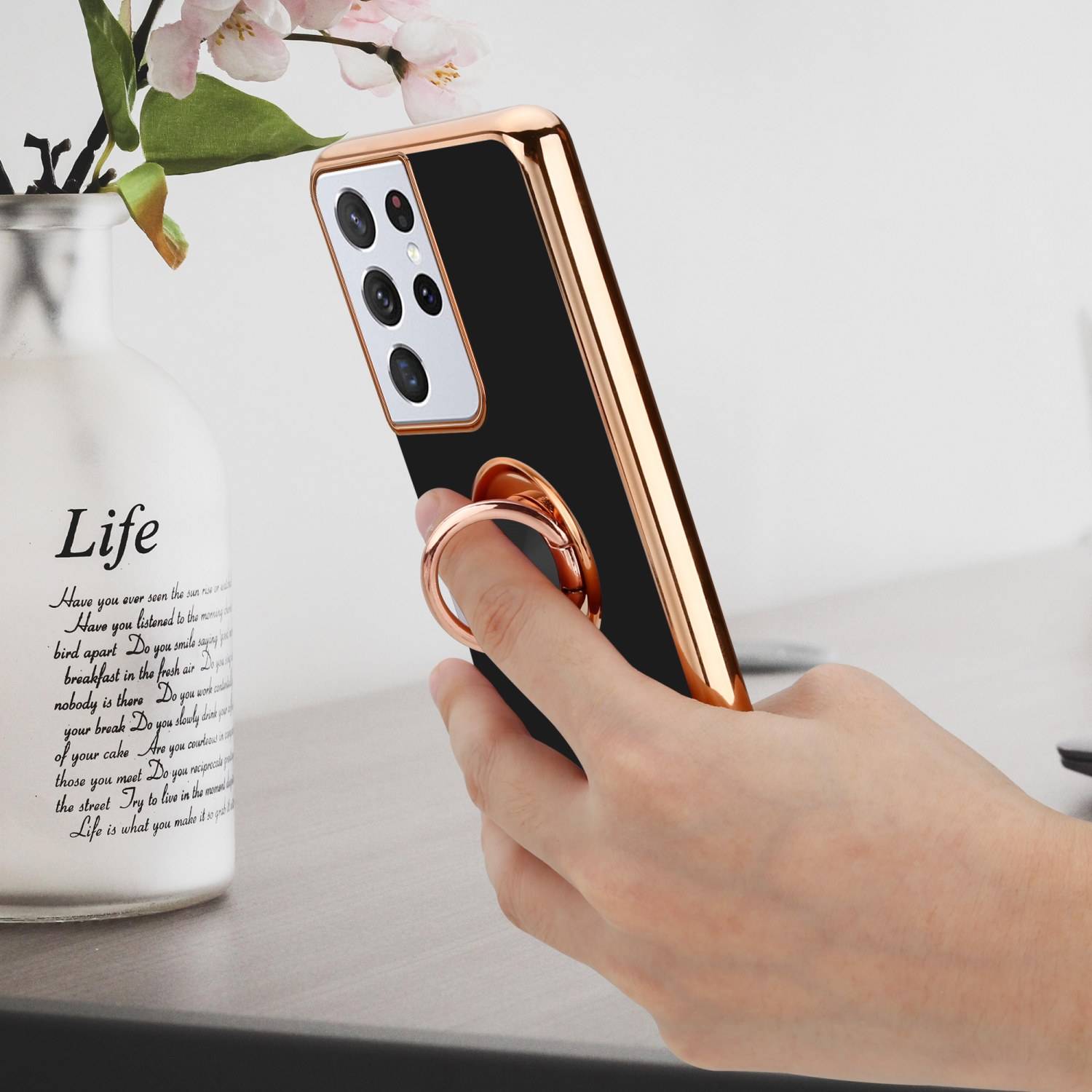 Cadorabo Schutzhülle für Samsung Galaxy S21 ULTRA Hülle in Schwarz Etui Case Cover Kameraschutz magnetische