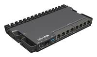 Schwarzes Netzwerk-Switch-/Routergerät mit mehreren Ethernet-Anschlüssen und einem USB-Anschluss auf weißem Hintergrund.