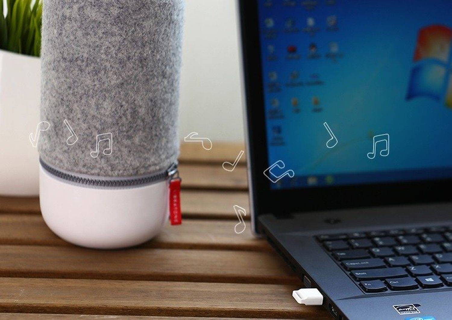 UGREEN USB Bluetooth Adapter 4.0 Qualcomm aptX Bluetooth Empfänger kompatibel mit Smartphones, Bluetooth-Druckern Weiß