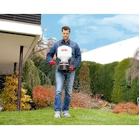 SOLO 421 Granulatstreuer, 9 L Füllmenge SOLO 421 Granulatstreuer, 9 L Füllmenge