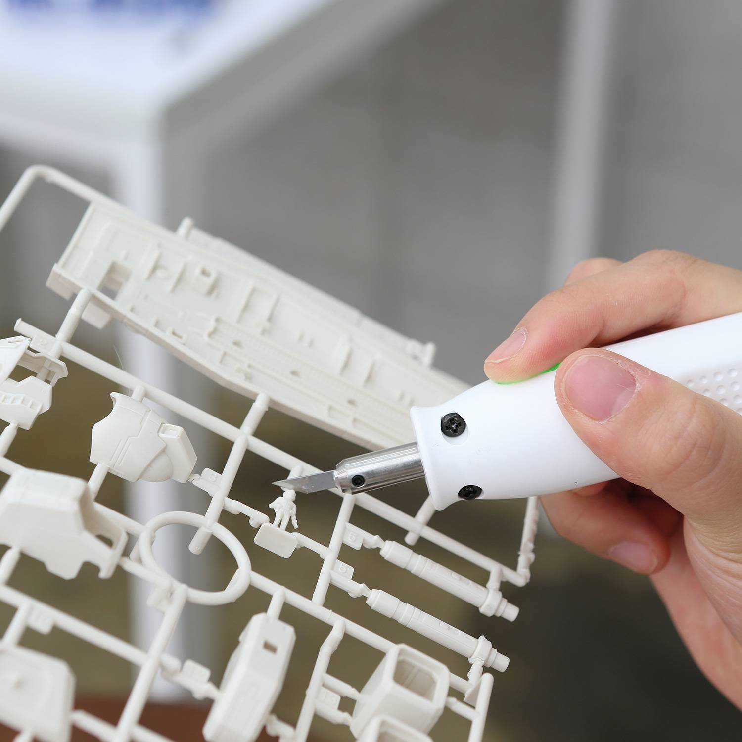 SELVA WONDERCUTTER - kinderleichtes Schneiden durch (fast) alle Materialien!