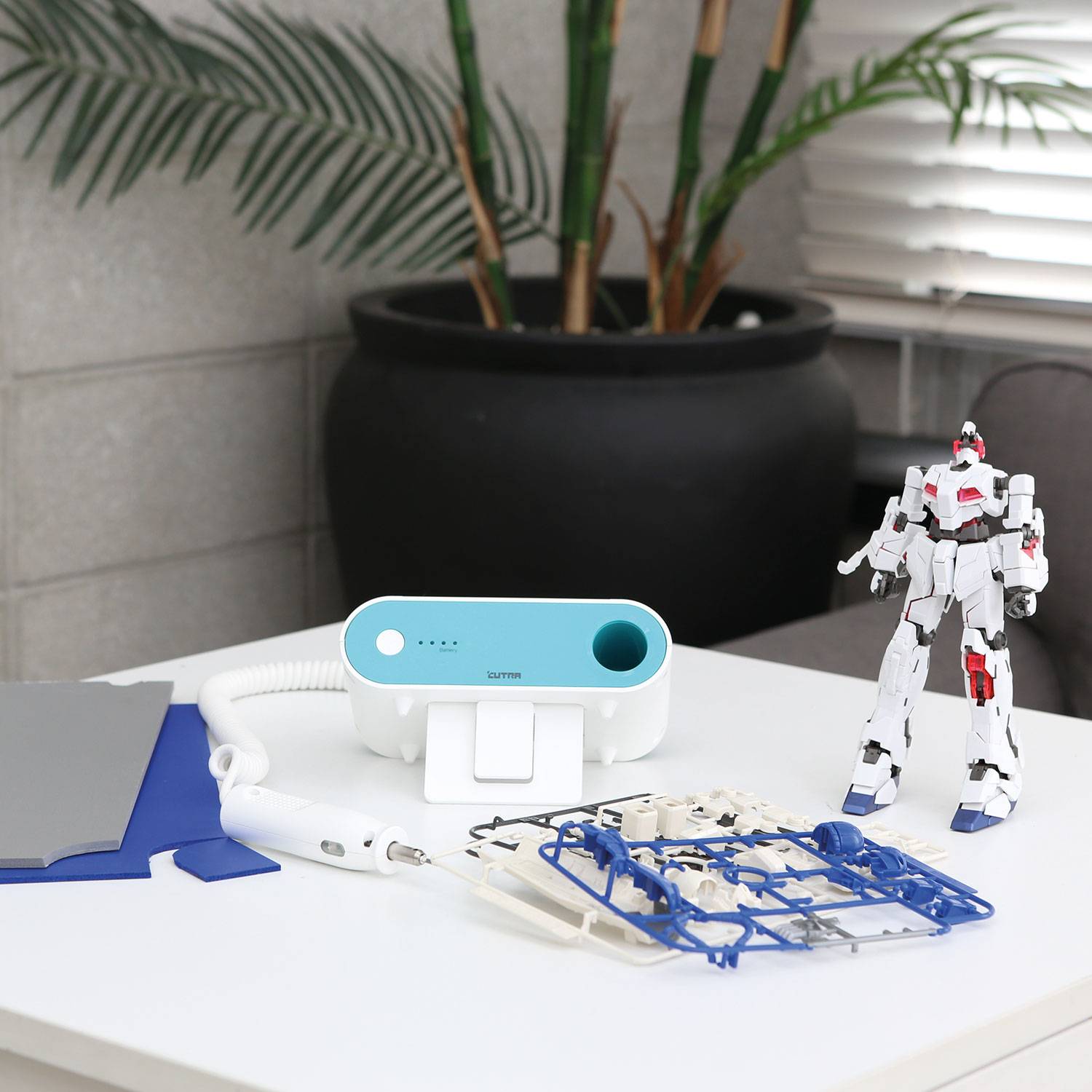 SELVA WONDERCUTTER - kinderleichtes Schneiden durch (fast) alle Materialien!