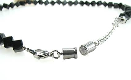 SELVA Magnetverschluss mit Karabiner und Verlängerungskette, Silber 925/- vergoldet