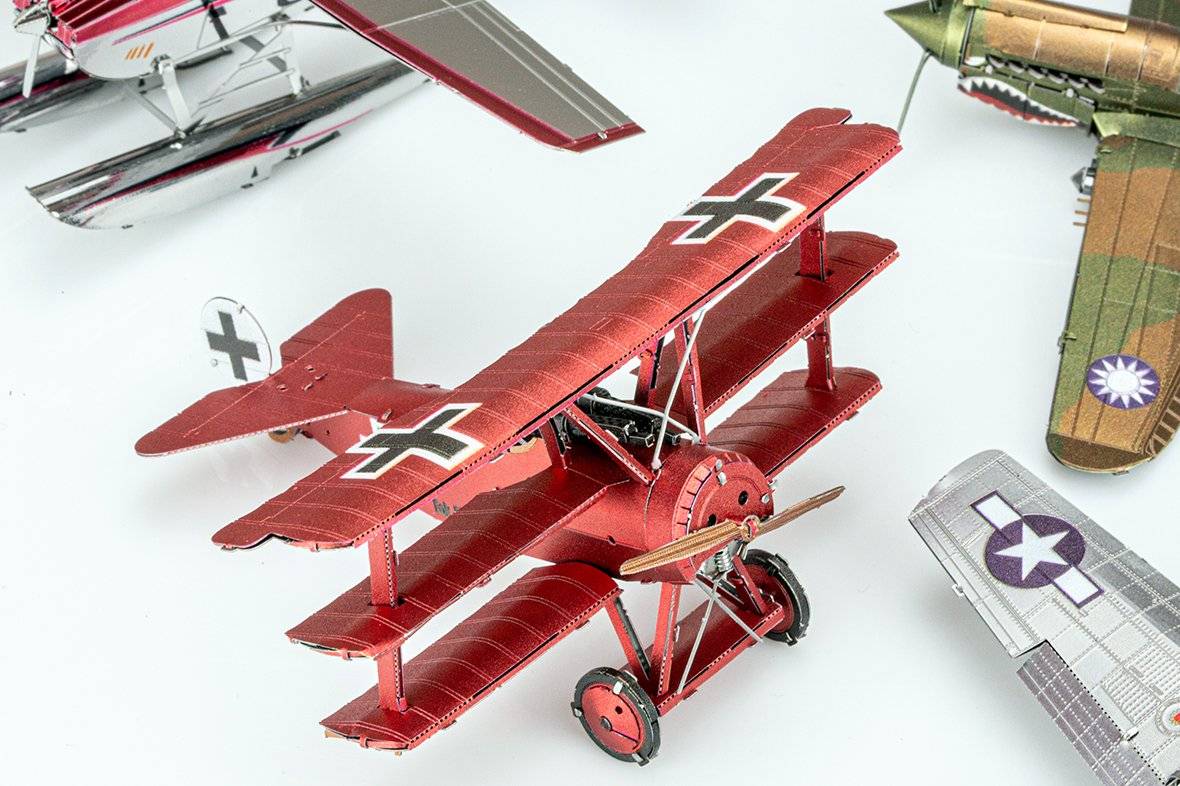 Metal Earth 3D-Bausatz Roter Baron